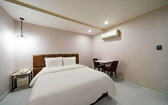 Bulgwang Cs Hotel Seoul